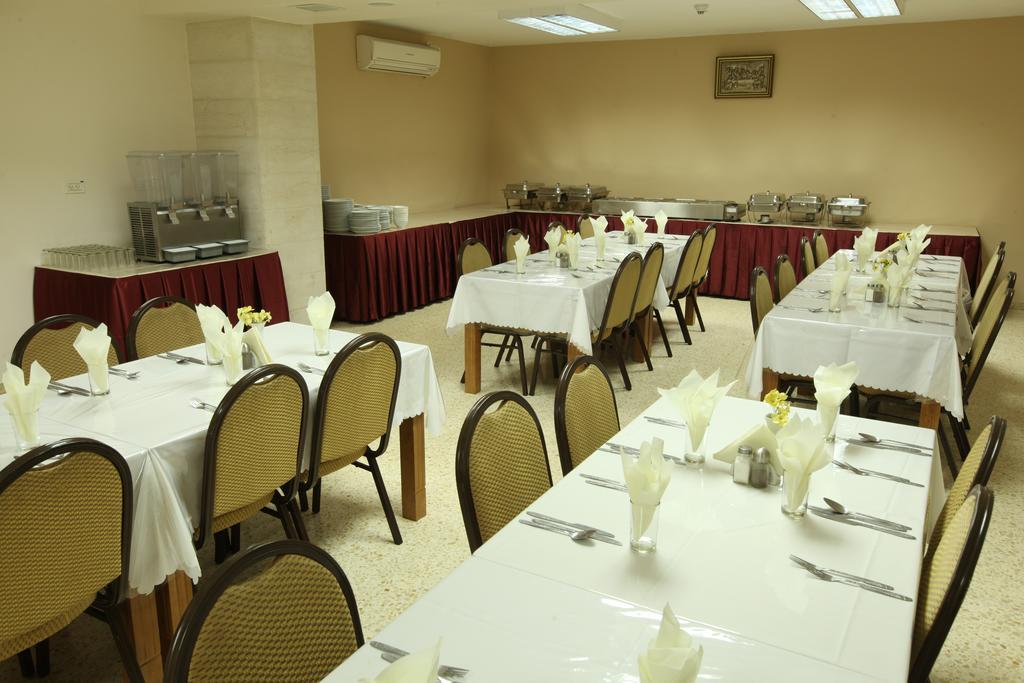 Holy Family Hotel Betlehem Eksteriør billede